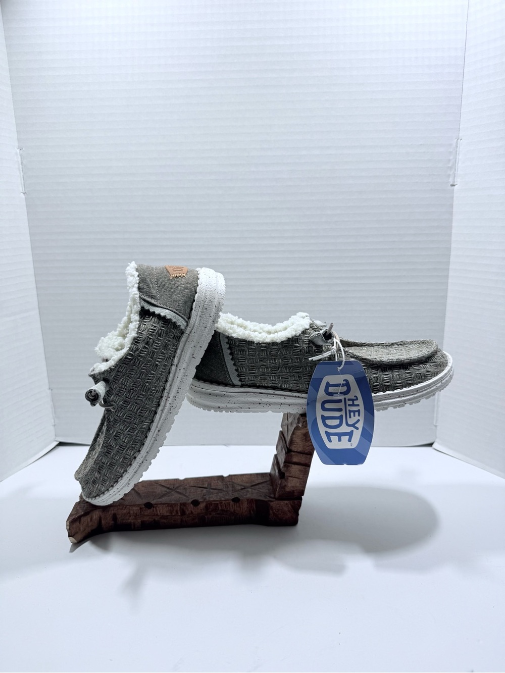 Hey Dude Wendy Warmth Brown 40550-255 Women Size 6 Slip On New No Box